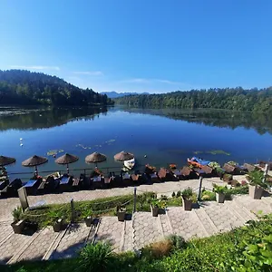 Gostisce Jezero Bed & Breakfast Medvode