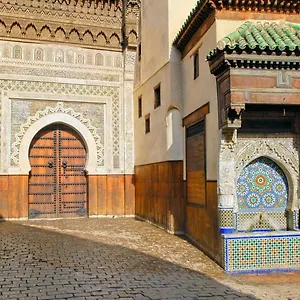 Lalla Yedouna Pensión Fez